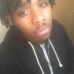 Meet your Posher, Devante